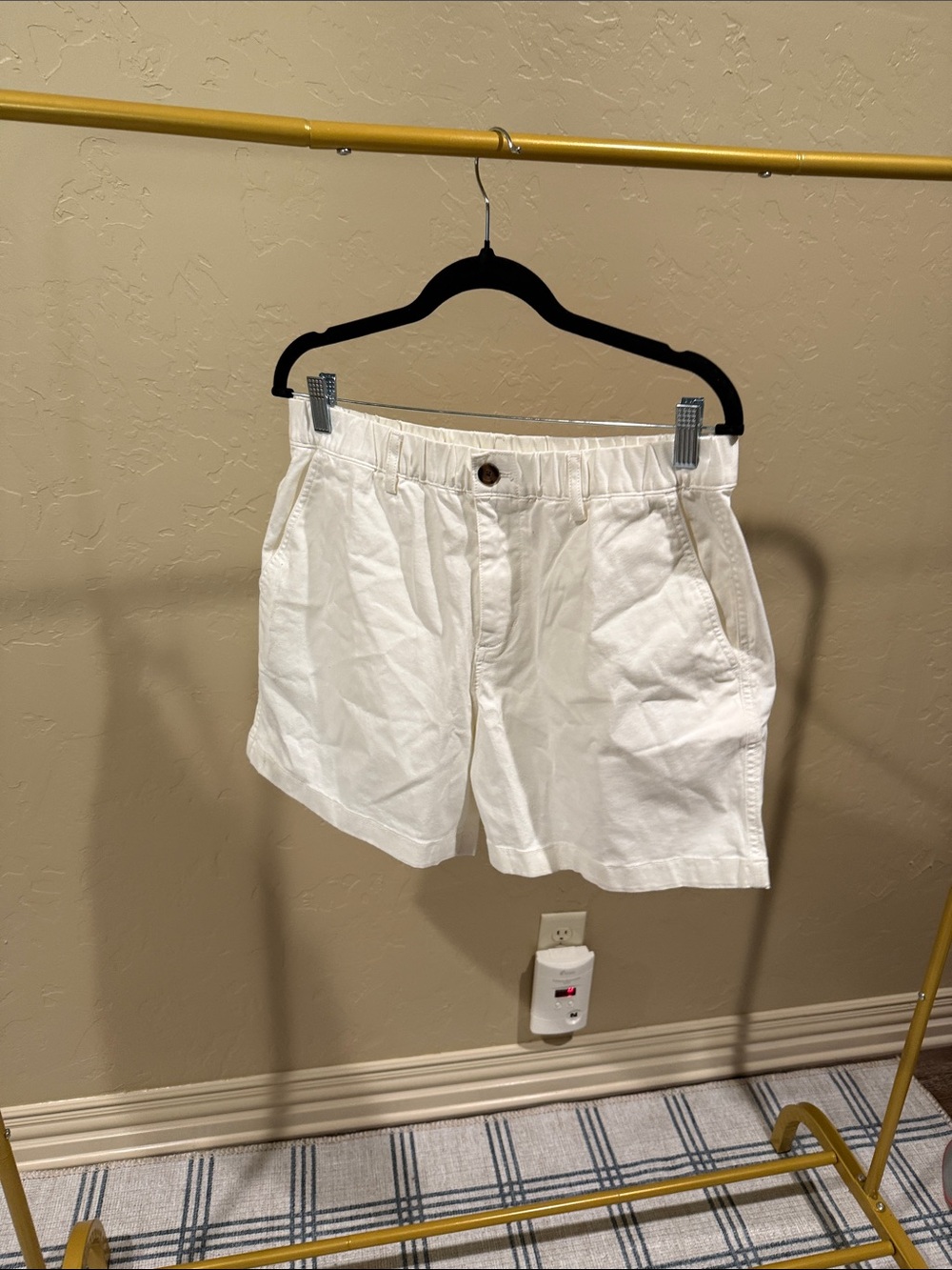 Men's White Bearbottom Cotton Shorts with Elastic Waist
